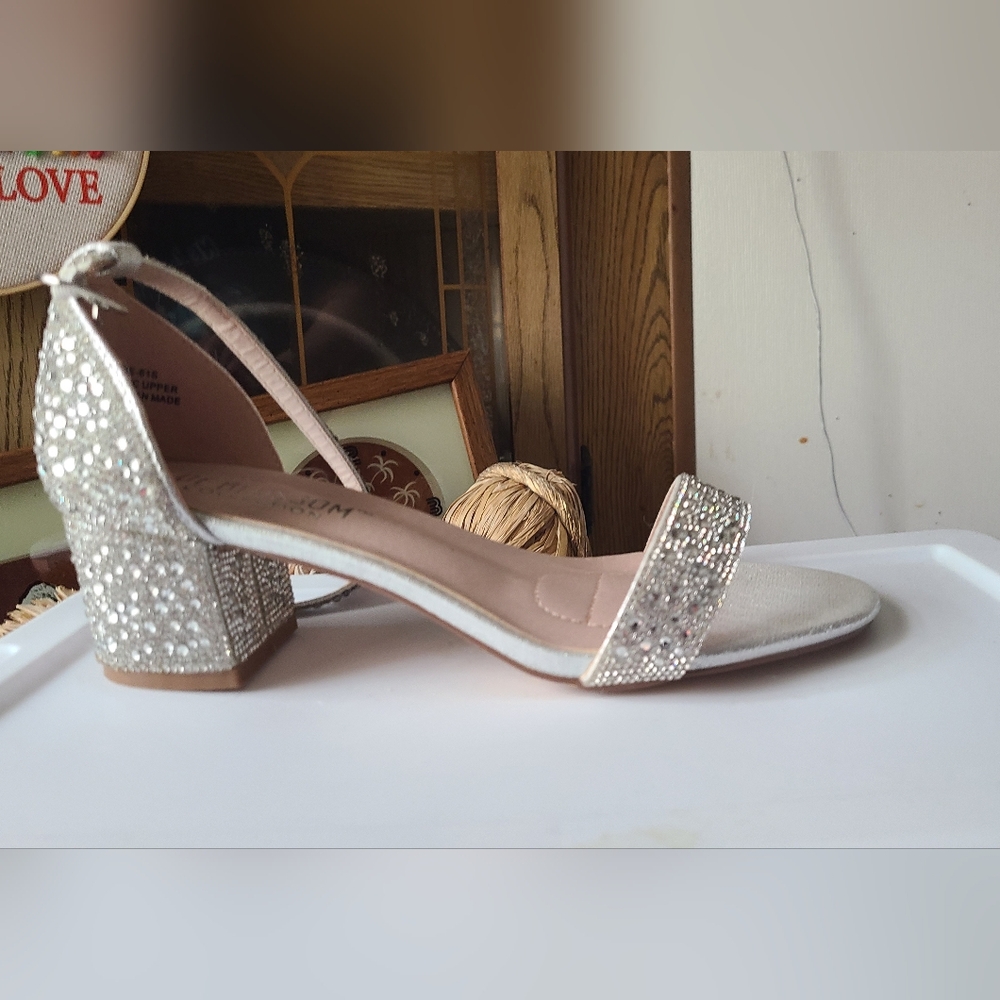 Elegant Silver Women's Heels